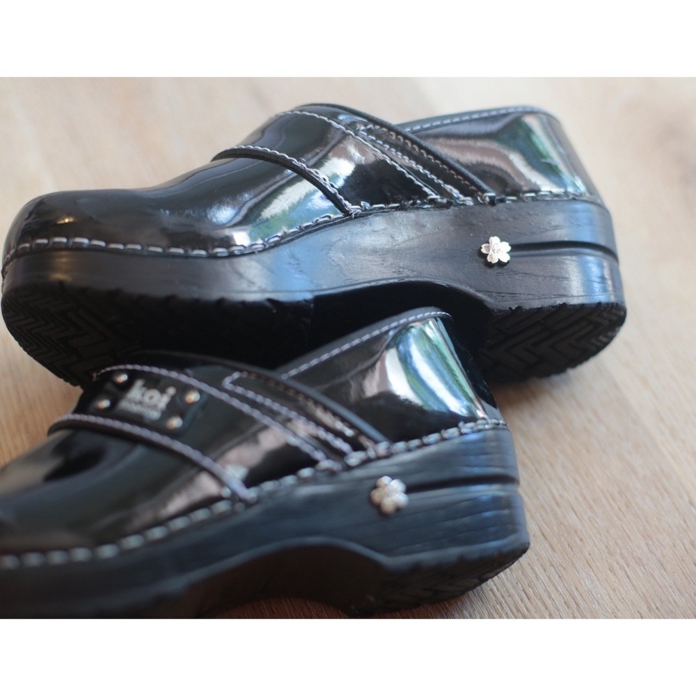 Koi Sanita Original Danish Clogs Black Shiny Lindsey Womens EU 36 US 5.5-6 - Picture 4 of 9